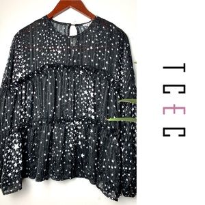 ⭐️TCEC Black star printed Women’s Pullover Top⭐️